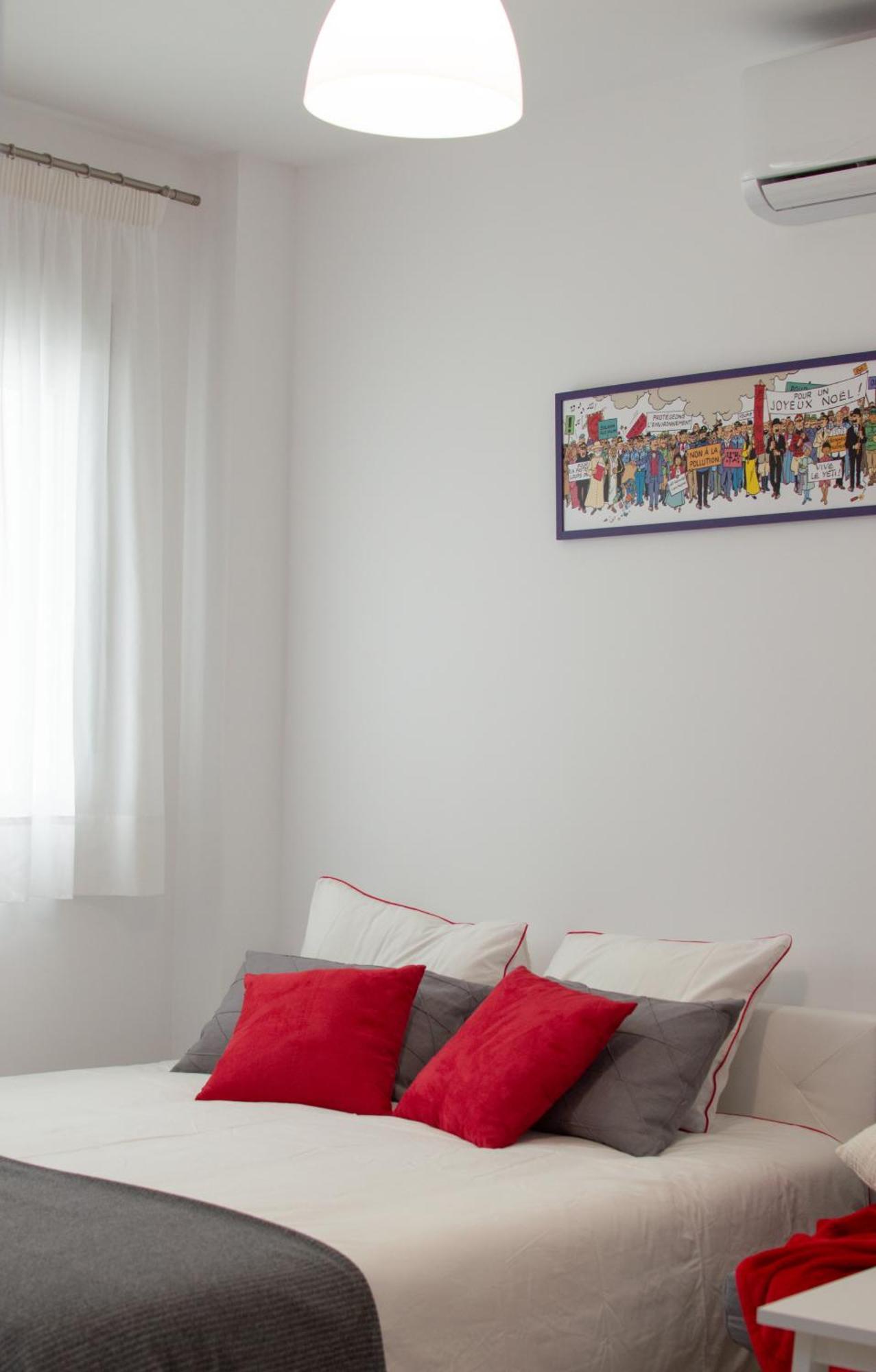 Apartamentos Oceanos Malaga Room photo